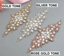 Load image into Gallery viewer, Set of 4 Feather Fan bouquets, Ostrich feathers,Great Gatsby wedding style 1920's - any colour as custom made
