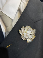 Load image into Gallery viewer, White gold flower Brooch Groom usher small Boutonniere. Alternative flower lily,Wedding Buttonhole Pin. Boutonnière by Crystal wedding uk
