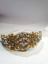 Load image into Gallery viewer, Rhinestone 1920s Headpiece, Flapper headpiece, 1930&#39;s, Flapper headband, The Great Gatsby, Rhinestone crystal flapper headpiece headband
