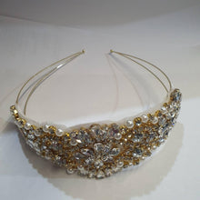 Load image into Gallery viewer, Rhinestone 1920s Headpiece, Flapper headpiece, 1930&#39;s, Flapper headband, The Great Gatsby, Rhinestone crystal flapper headpiece headband
