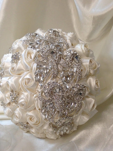 Crystal brooch wedding bouquet- by Crystal wedding uk