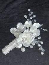 Load image into Gallery viewer, Ivory Pearl &amp; Crystal Bridal round Bouquet Rhinestone Wedding Flowers

