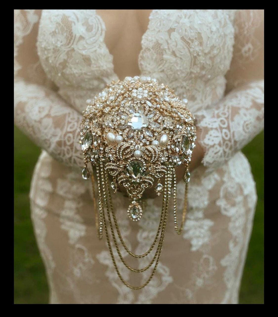Gold Brooch bouquet, Jewel crystal wedding bouquet. Crystal Bridal Brooch Bouquet, cascade Jewel bouquet by Crystal wedding uk