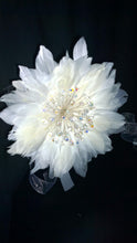 Load image into Gallery viewer, Crystal and Feather brides bouquet,
