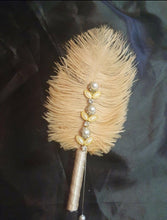 Load image into Gallery viewer, grooms boutionerre
