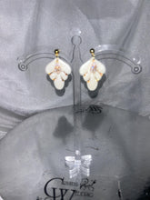 Load image into Gallery viewer, Bridal Clay Flower Earrings: Freshwater Pearls, Art Deco Wedding Jewelry
