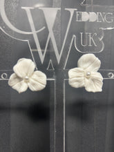 Load image into Gallery viewer, Handmade Clay Flower Bridal Earrings: Gold or Silver, Lightweight
