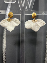 Load image into Gallery viewer, Handmade White Flower Earrings - Delicate Clay Flowers Stud Earrings by Crystal wedding UK
