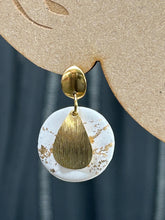 Load image into Gallery viewer, Handmade Gold white round drop Earrings:
