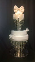 Load image into Gallery viewer, Pearl Raindrop cake stand and separator set
