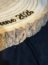 Load image into Gallery viewer, Personalized Wood Slice Cake Stand,3 Tier Engraved Rustic Stand 4 tier Wedding stand, Personalised log cupcake stand 5 tier Dessert Display
