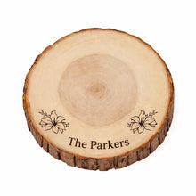 Load image into Gallery viewer, Personalized Wood Slice Cake Stand, Engraved Rustic Wedding Engagment Display stand, Personalised Engraved log Slice with Lillies

