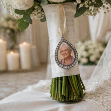 Load image into Gallery viewer, Personalized Photo Bouquet Charm Bridal Keepsake Brooch Memorial Gift Memory photo locket Photo keepsake Jewelry
