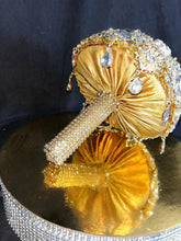 Load image into Gallery viewer, Gold brooch bouquet. Luxury Crystal pearl &amp; Brooch Bridal Bouquet
