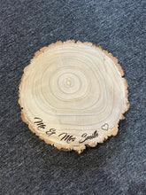 Load image into Gallery viewer, Personalized Wood Slice Cake Stand, Engraved Rustic Wedding Display stand, Personalised Engraved log Slice, Engagement Pedestal cake stand
