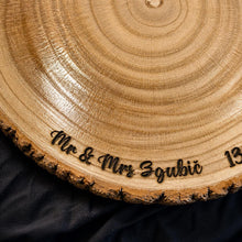 Load image into Gallery viewer, Personalized Wood Slice Cake Stand, Premium quality Varnished Engraved Rustic Wedding Display stand, Personalised log Slice
