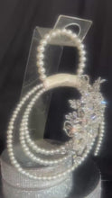 Load and play video in Gallery viewer, Pearl Bridal Bouquet, Rhinestone Flower,Art Deco style Elegant Wedding Accessory
