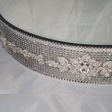 Load and play video in Gallery viewer, Crystal Rhinestone Wedding Cake Stand Luxury Gold Cake Stand, Elegant Bridal Cake Display, Wedding Decor, Engagement &amp; Reception Centerpiece
