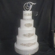 Load and play video in Gallery viewer, Crystal Rhinestone Cake Brooch Set: Wedding Cake Decoration
