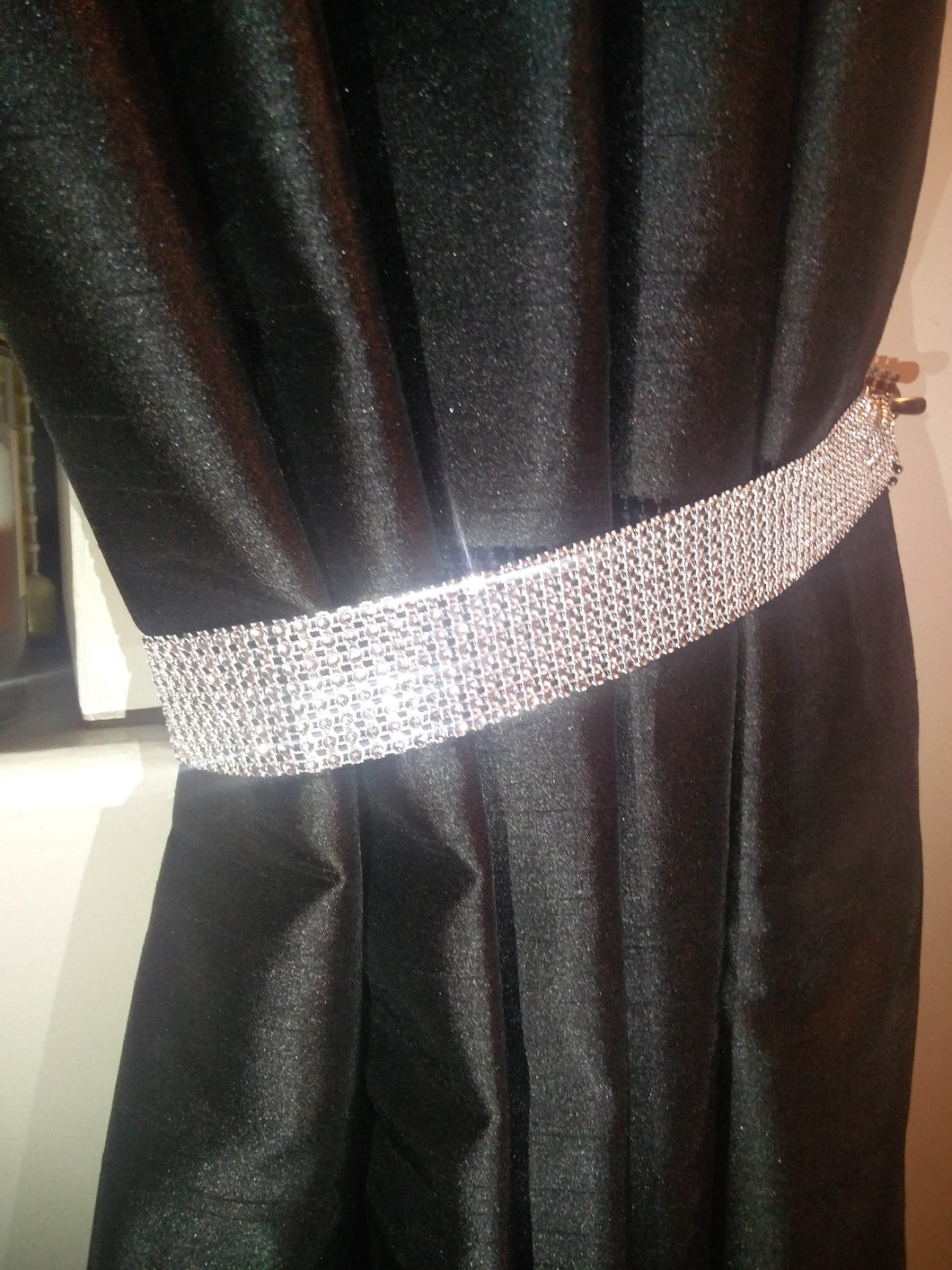 Curtain tie backs, Pair (x2) Of Diamante Effect Crystal, hold Backs for Curtains & Voiles  NO STONES