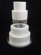 Load image into Gallery viewer, Crystal cake separator glass crystal
