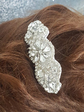 Load image into Gallery viewer, Vintage Glam hair comb, Art Deco, Crystal rhinestone  hairpiece,  Great Gatsby.
