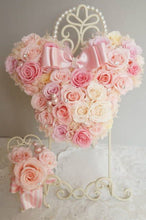 Load image into Gallery viewer, Mouse shape centerpiece, Kissing Ball, Mickey Ears shape Bouquet,  Pomander.
