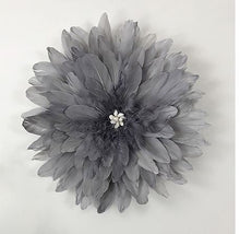 Load image into Gallery viewer, Feather bouquet, Artificial alternative feather bouquet made especially for you!
