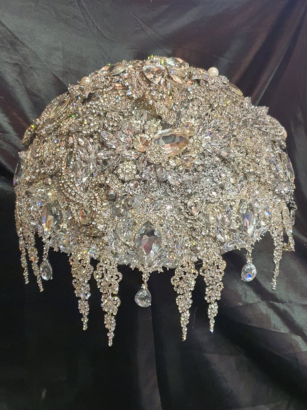Crystal brooch bouquet, jewel  bouquet, alternative Great Gatsby style wedding flowers.