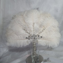 Load image into Gallery viewer, Set of 4 Feather Fan bouquets, Ostrich feathers,Great Gatsby wedding style 1920&#39;s - any colour as custom made
